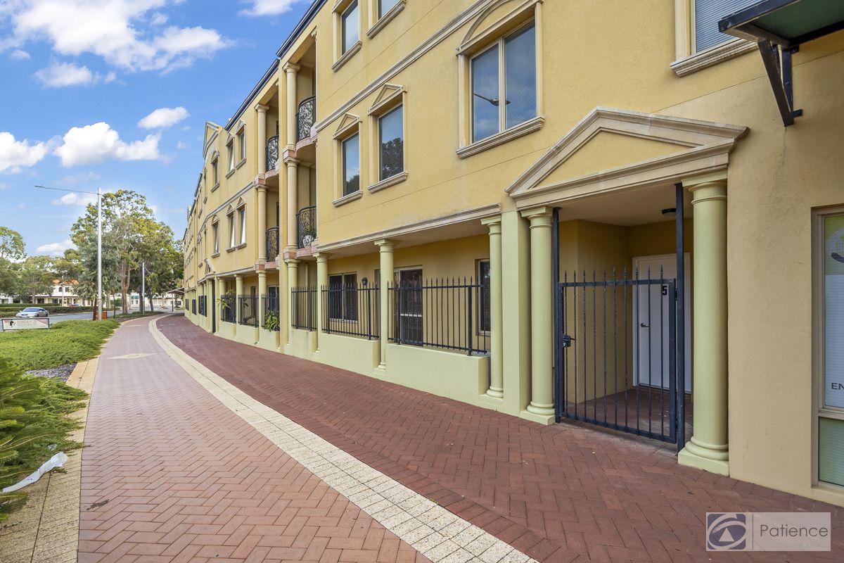3 bedrooms Apartment / Unit / Flat in 5/38 Grand Boulevard JOONDALUP WA, 6027