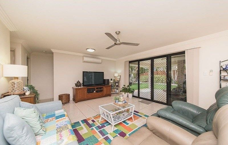 4 Oakland Court, Norman Gardens QLD 4701, Image 1