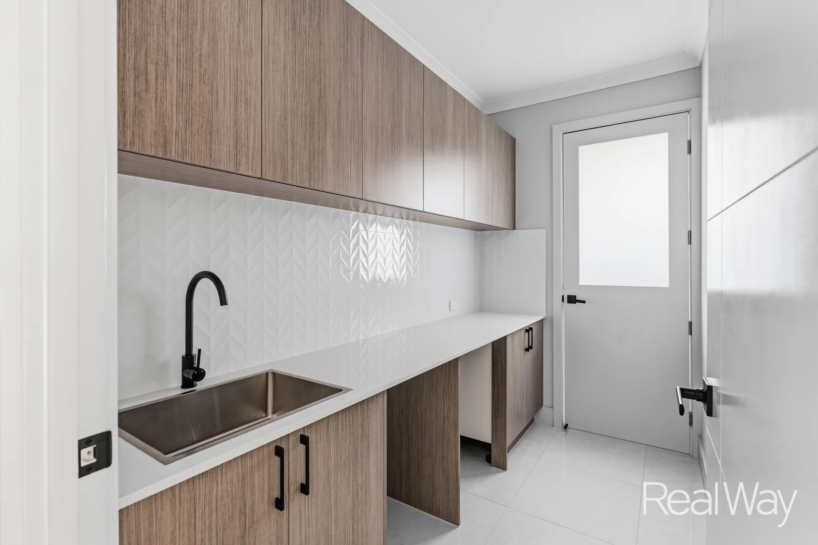 Additional image 16 of 31 Himalayan Crescent, Spring Mountain QLD 4300