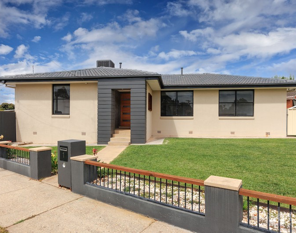 1 Warsaw Crescent, Wodonga VIC 3690