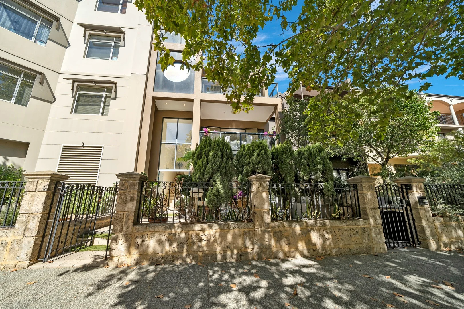 7 Royal Street, East Perth WA 6004