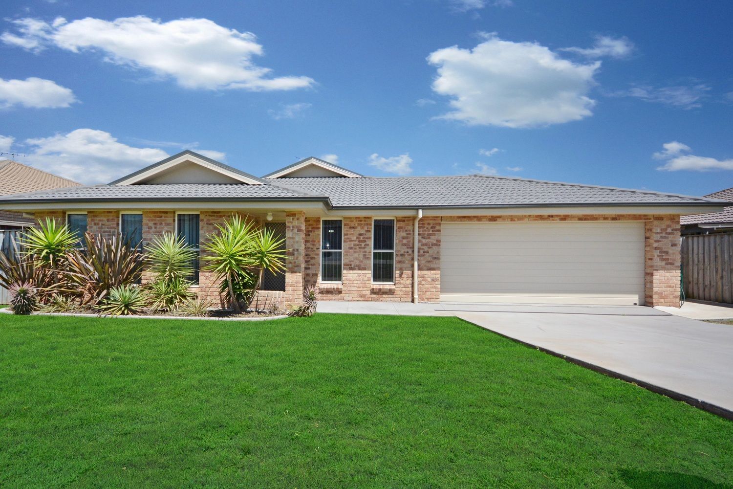 8 Trellis Court, East Branxton Property History & Address Research