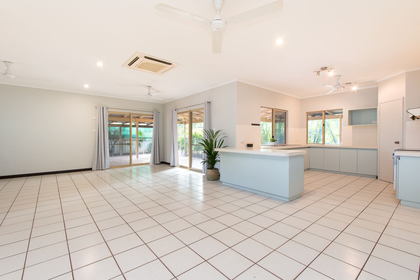 13 Aarons Drive, Cable Beach WA 6726, Image 2