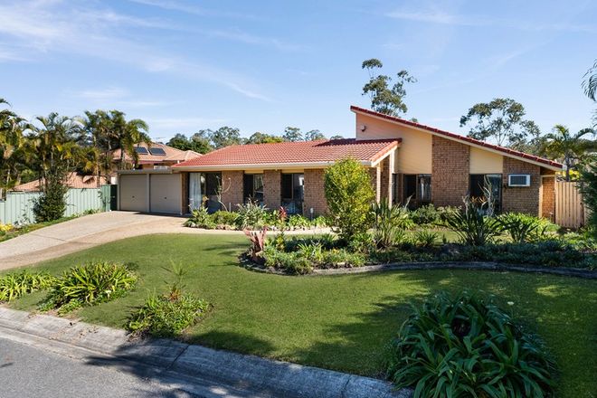 Picture of 4 Sleaford Street, CHAPEL HILL QLD 4069