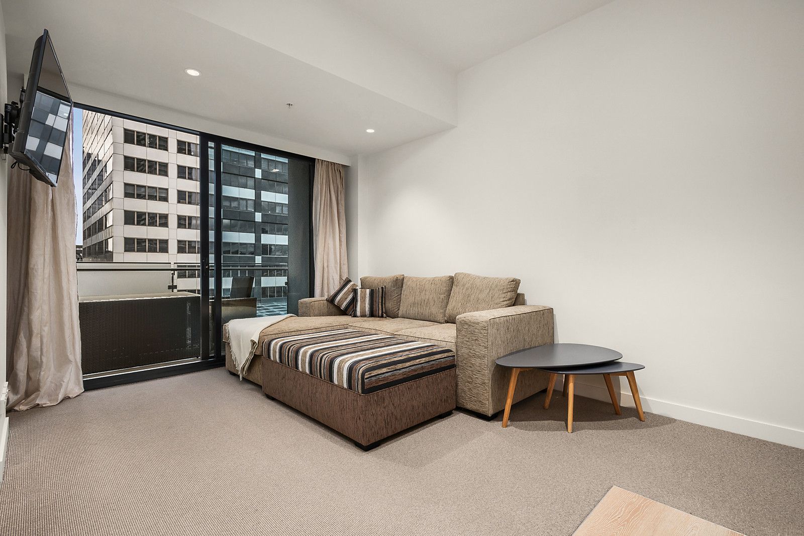 1306/199 William Street, Melbourne VIC 3000 Domain