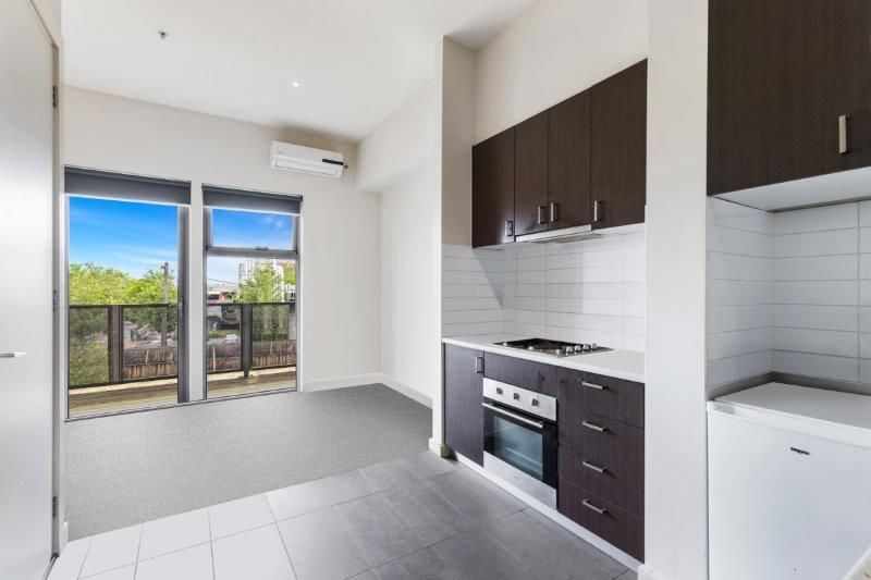 3/232 Nicholson Street, Footscray VIC 3011, Image 2