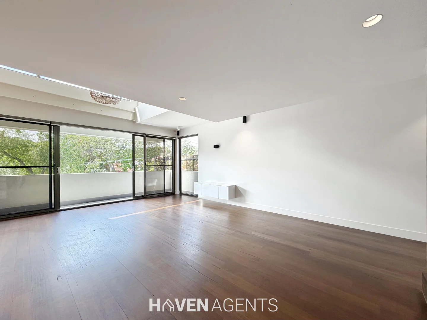 Additional image 2 of 3/49 Spray Street, Elwood VIC 3184