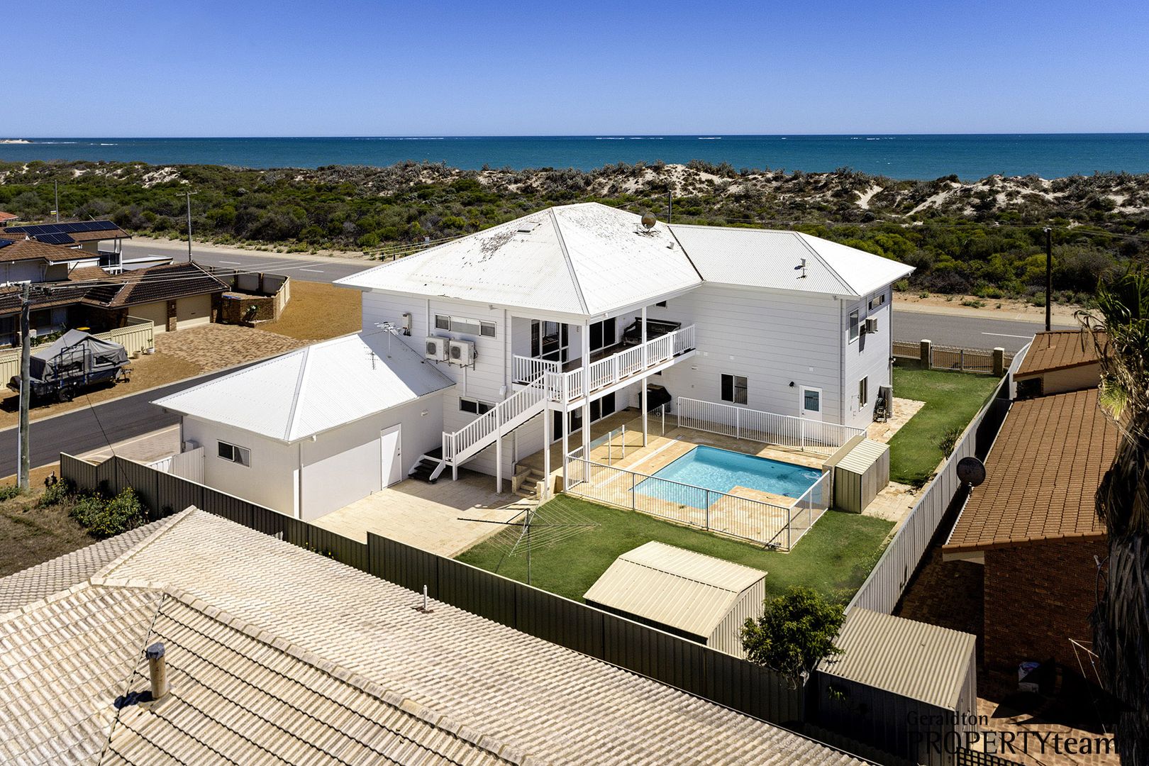 1 Queenscliff Close, Tarcoola Beach WA 6530, Image 1