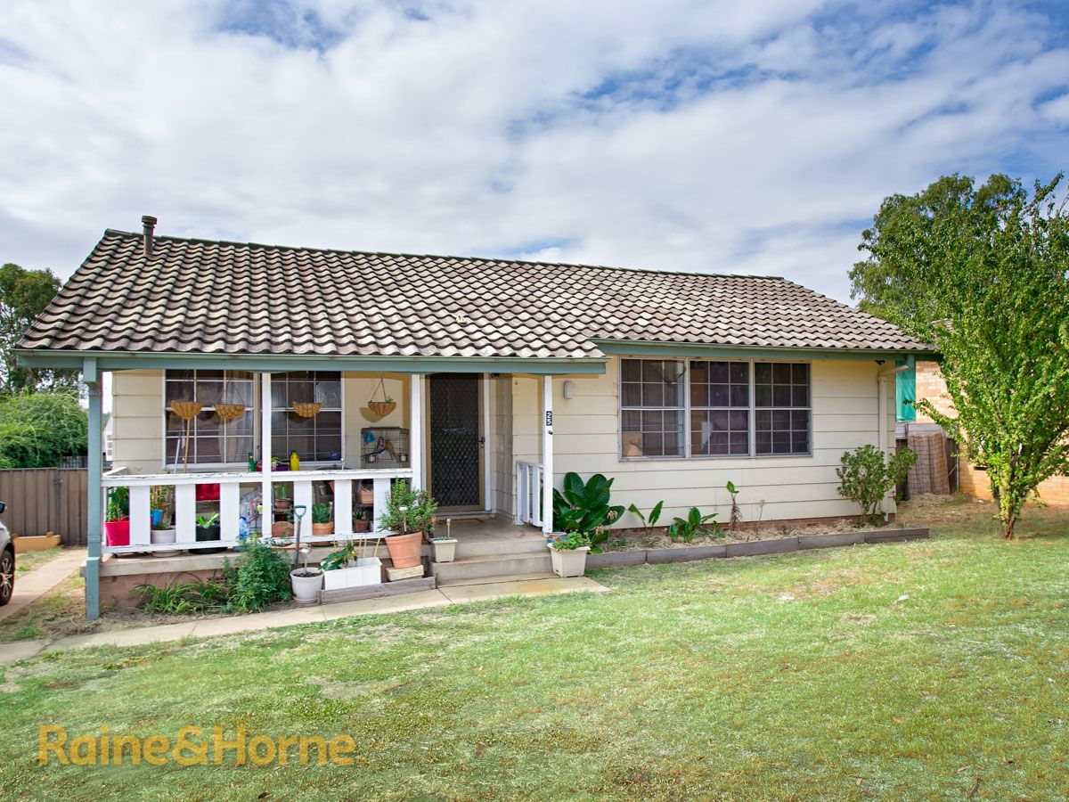 25 Connorton Avenue, Ashmont NSW 2650, Image 0