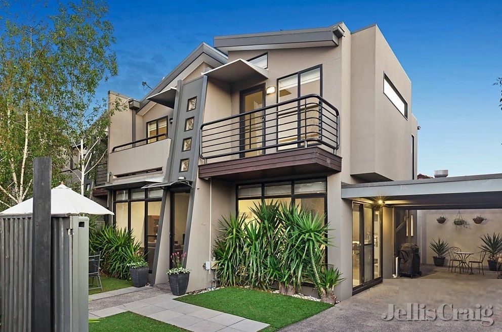 2 bedrooms Townhouse in 4/2 Miller Street ALPHINGTON VIC, 3078