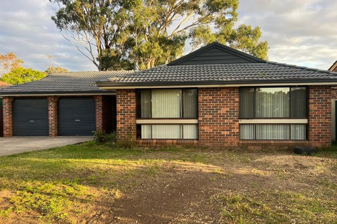 Picture of 8 Leith Place, ST ANDREWS NSW 2566