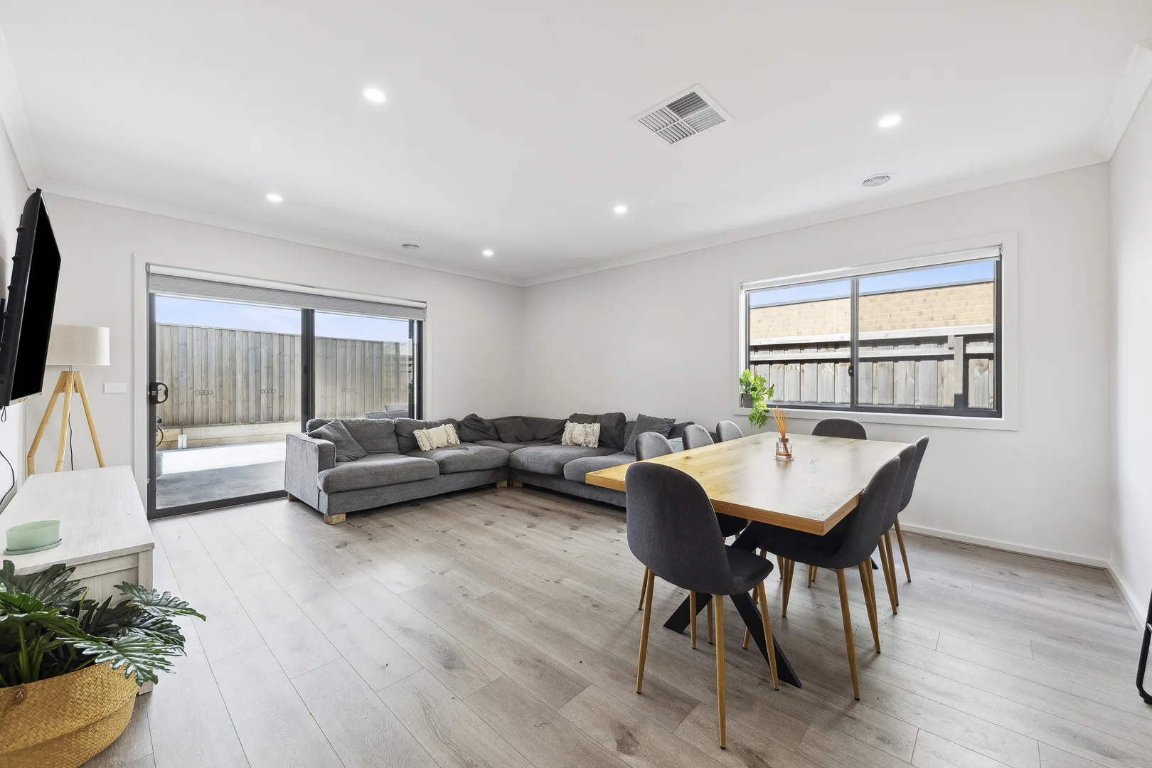 Additional image 6 of 18 Hastings Way, Nar Nar Goon North VIC 3812