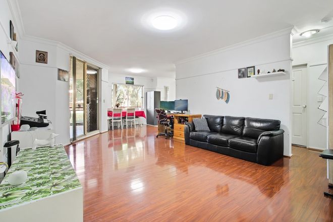 Picture of 3/15 Mowle Street, WESTMEAD NSW 2145