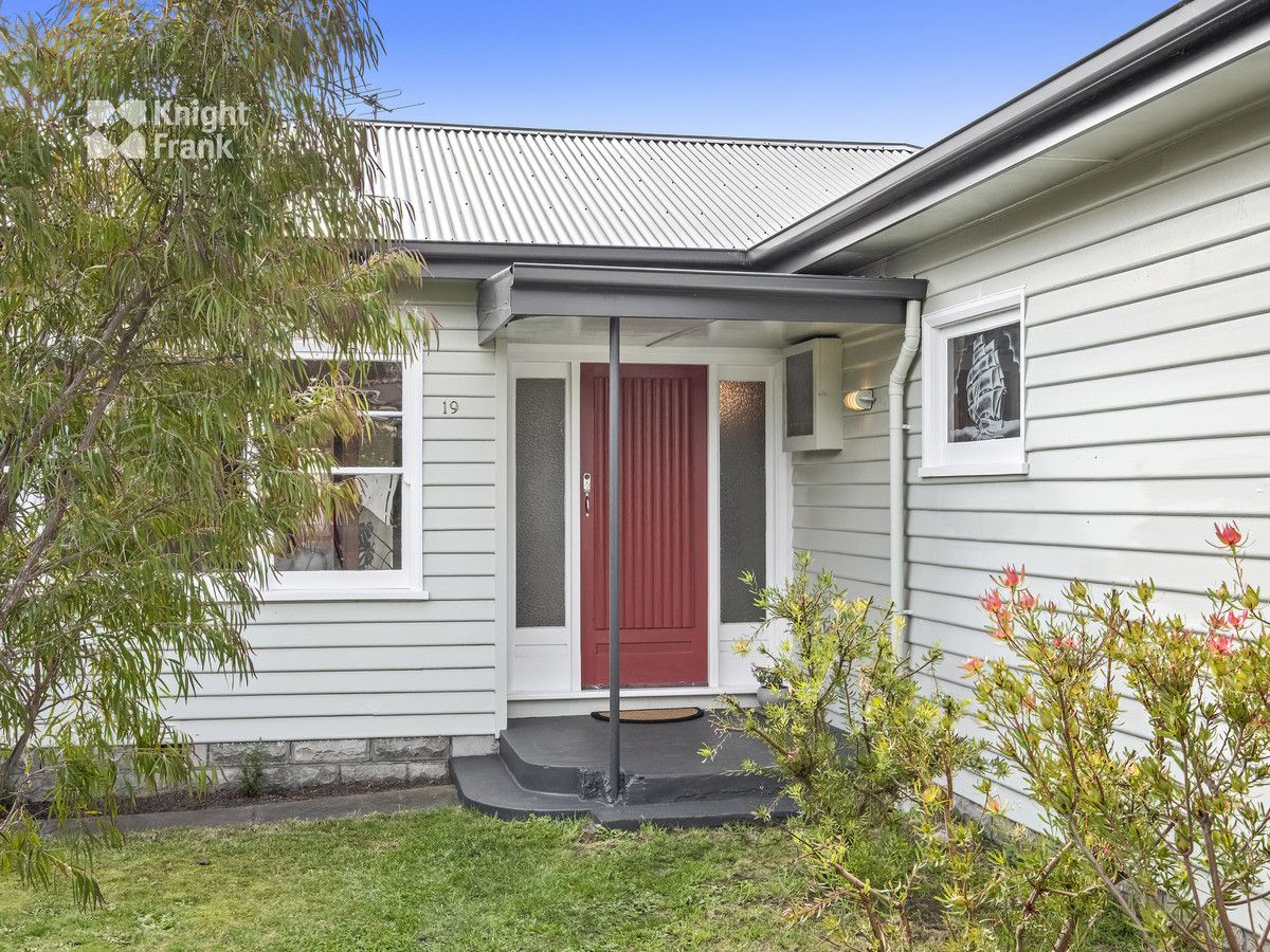 3 bedrooms House in 19 Meredith Street NEW TOWN TAS, 7008