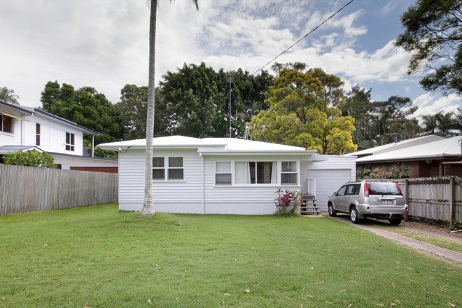Picture of 17A Yoomba Crescent, ALEXANDRA HEADLAND QLD 4572