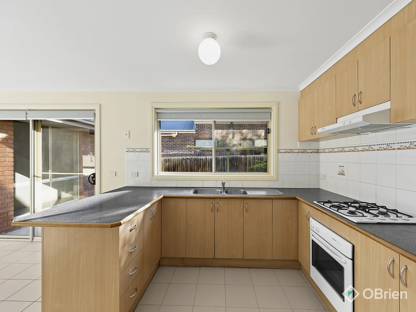 Additional image 6 of 4/19 Argyll Street, Sydenham VIC 3037