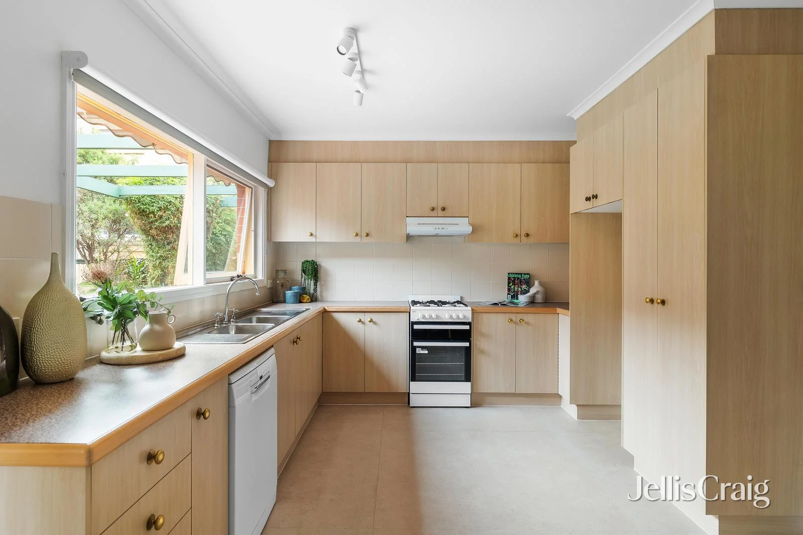 Additional image 4 of 3/30 Gardenia Road, Gardenvale VIC 3185