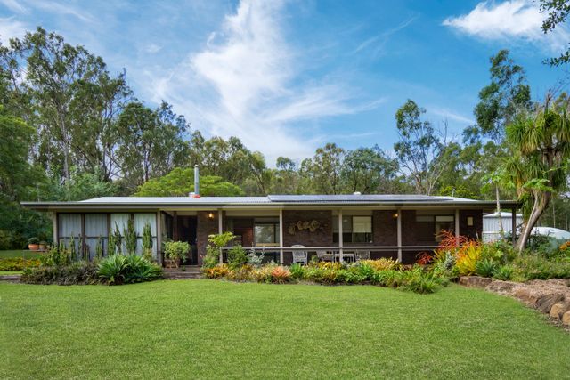 Picture of 137 Mulgowie Road, THORNTON QLD 4341