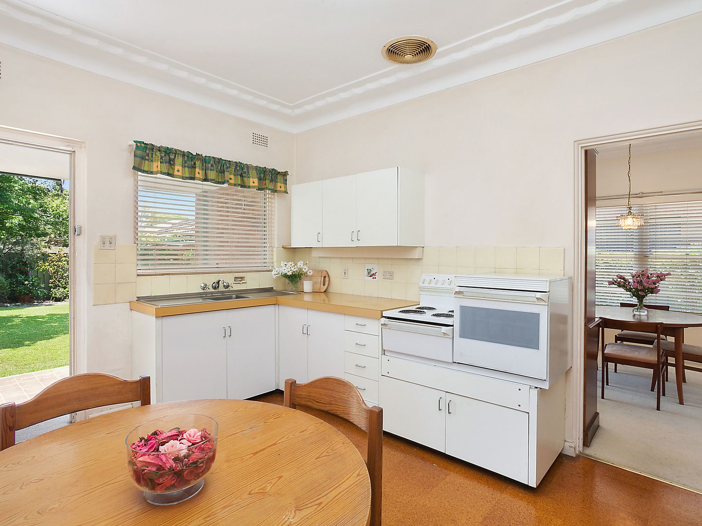 28 Ferry Avenue, Beverley Park NSW 2217, Image 2