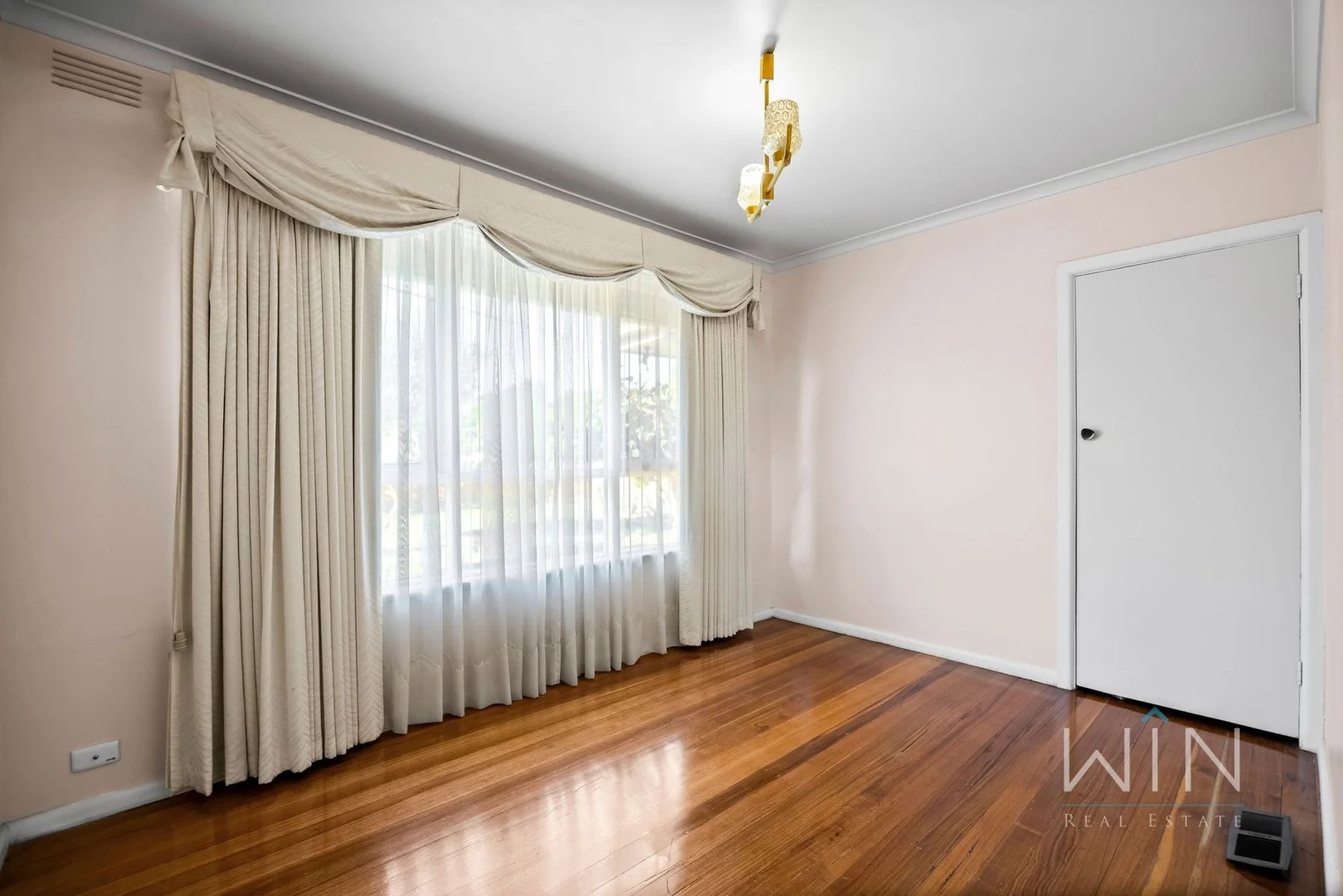 Additional image 14 of 4 Nives Court, Burwood East VIC 3151