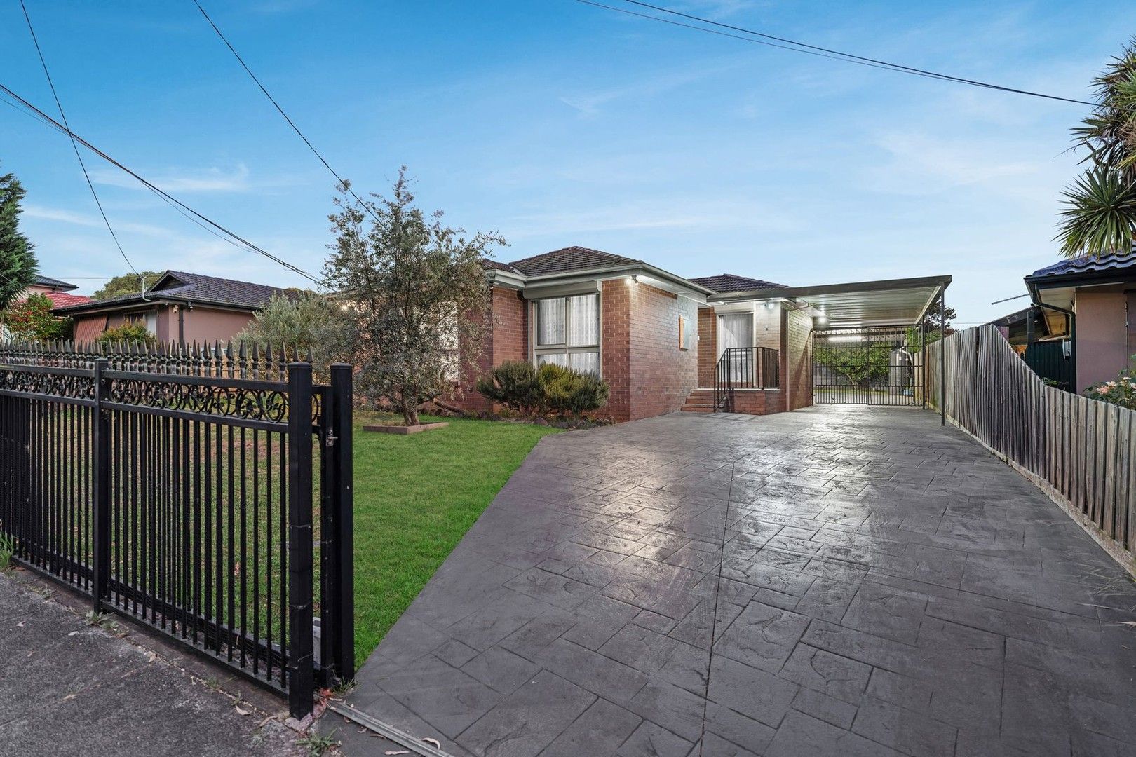 3 bedrooms House in 3 Wondalga Avenue DANDENONG NORTH VIC, 3175