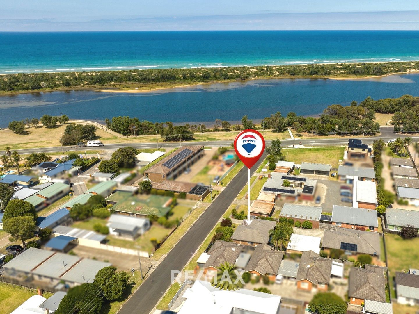 1/9 Clarkes Road, Lakes Entrance VIC 3909, Image 1