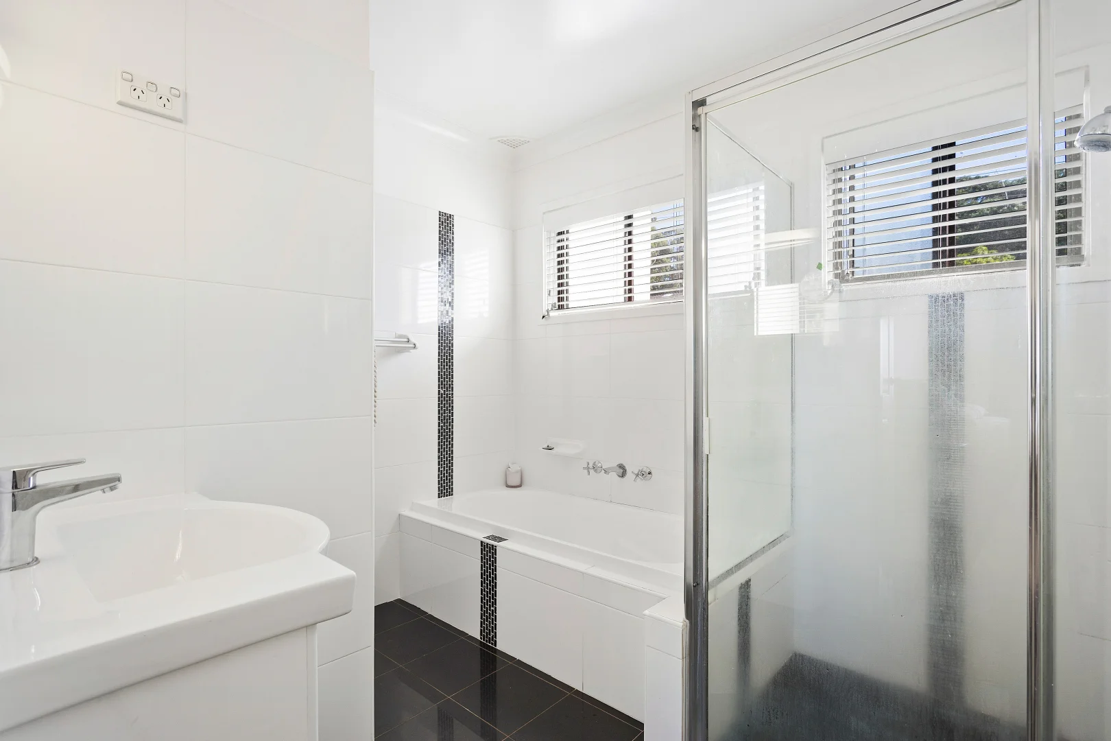 Additional image 5 of 50 Cuthbert Drive, Mount Warrigal NSW 2528