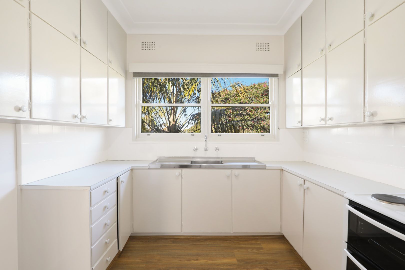 9 Burling Avenue, Mount Ousley NSW 2519 House For Rent 680 Domain