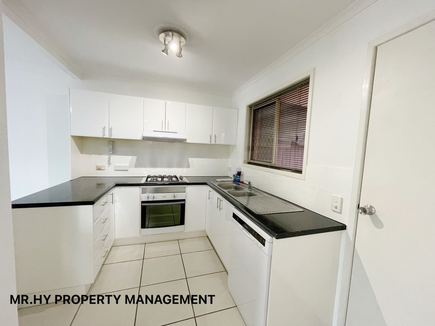 Contact agent/116 Meadowlands Rd, Carina QLD 4152, Image 1