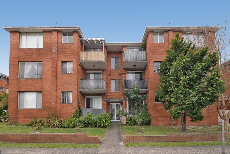 2 bedrooms Apartment / Unit / Flat in 2 Evans Ave EASTLAKES NSW, 2018