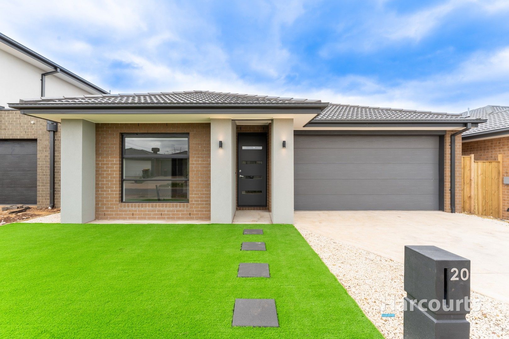 4 bedrooms House in 20 Corfu Street FRASER RISE VIC, 3336