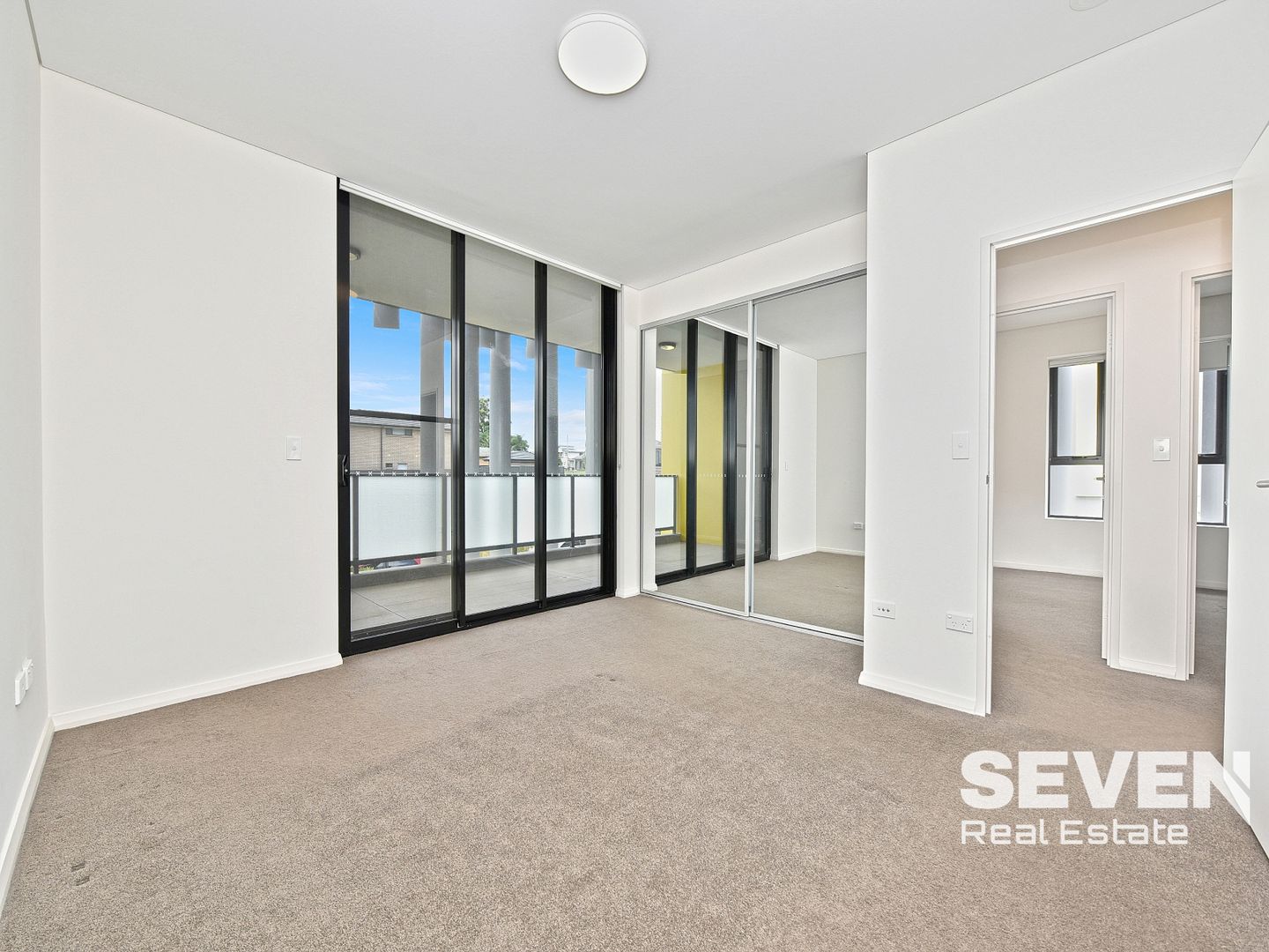 230/9 Winning Avenue, Kellyville NSW 2155, Image 2