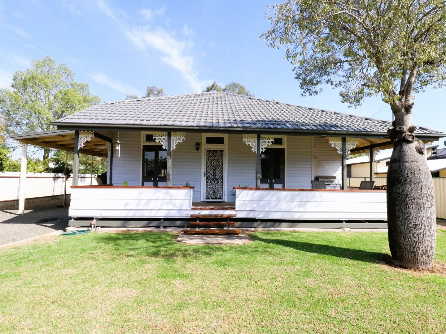 3 bedrooms House in 9A Major Street ROMA QLD, 4455