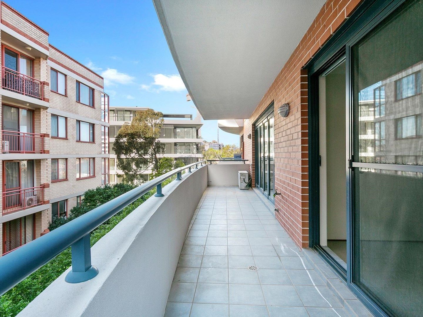 2 bedrooms Apartment / Unit / Flat in 301/21-25 Urunga Parade MIRANDA NSW, 2228