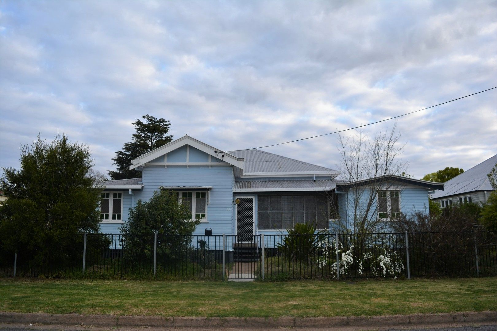 6 bedrooms House in 10 King Street WARWICK QLD, 4370