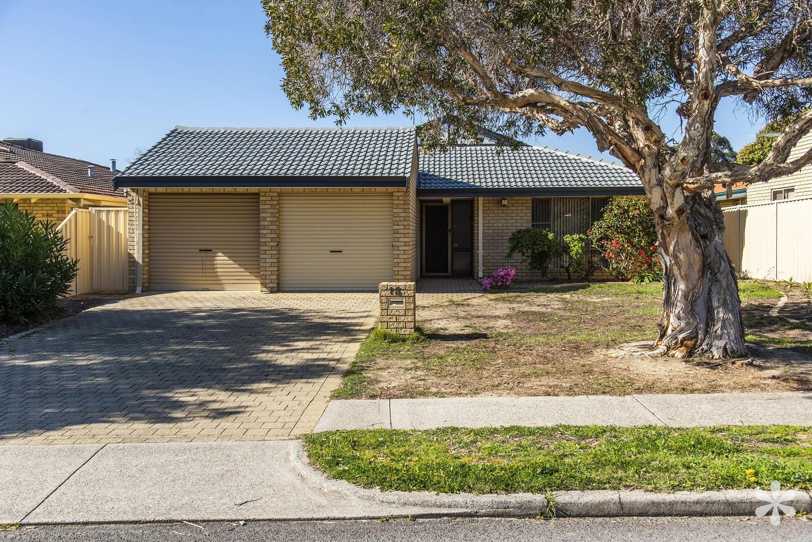 3 bedrooms House in 15 Keall Pass WINTHROP WA, 6150