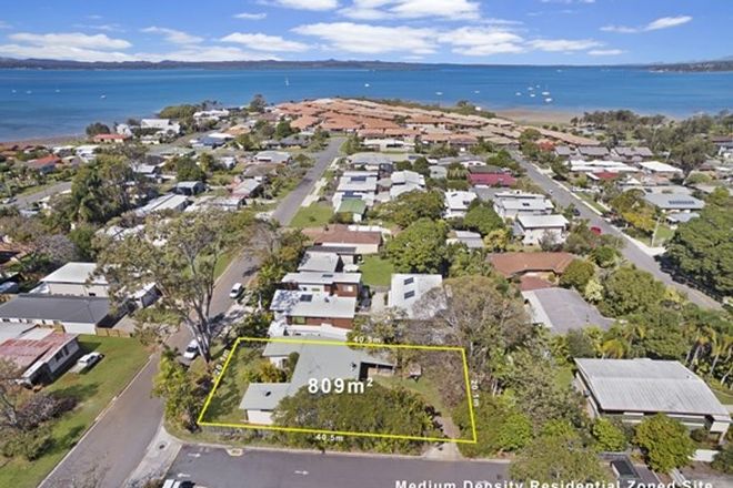 Picture of 2 Moore Street, VICTORIA POINT QLD 4165