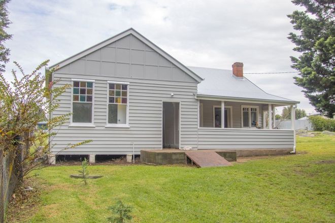 Picture of 6 Link Street, TENTERFIELD NSW 2372