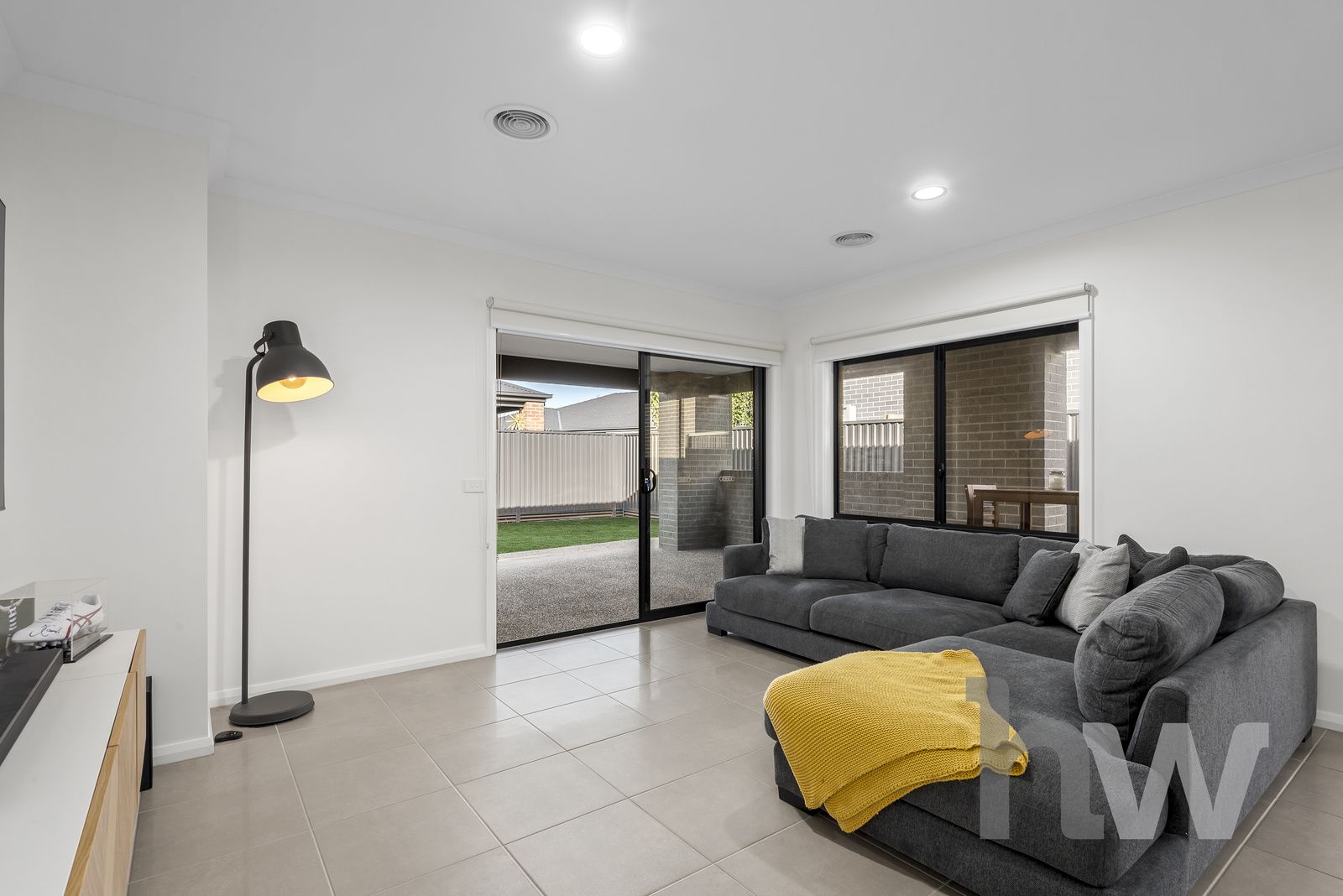 4 Holdfast Court, Lovely Banks VIC 3213, Image 2