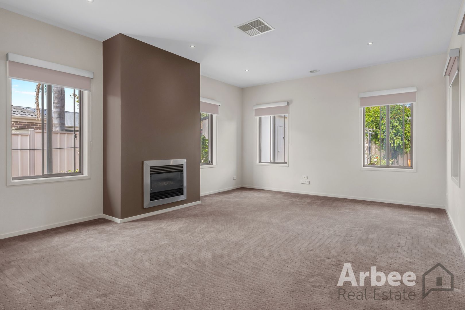 7 Leonard Drive, Darley VIC 3340 Domain