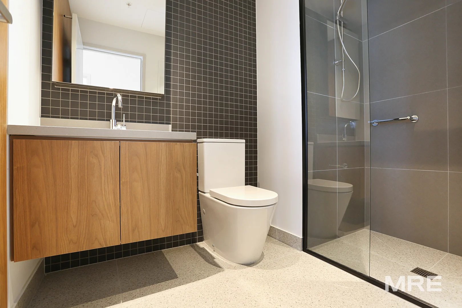 Additional image 7 of 907/138 Ferrars Street, South Melbourne VIC 3205