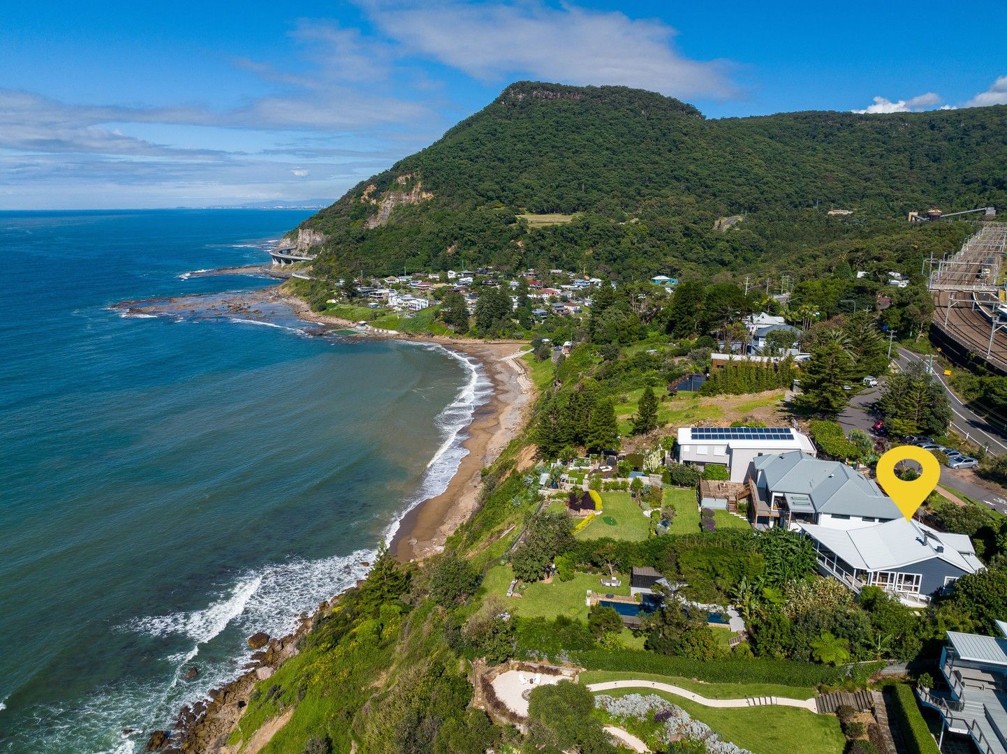 211 Lawrence Hargrave Drive, Coalcliff NSW 2508, Image 0