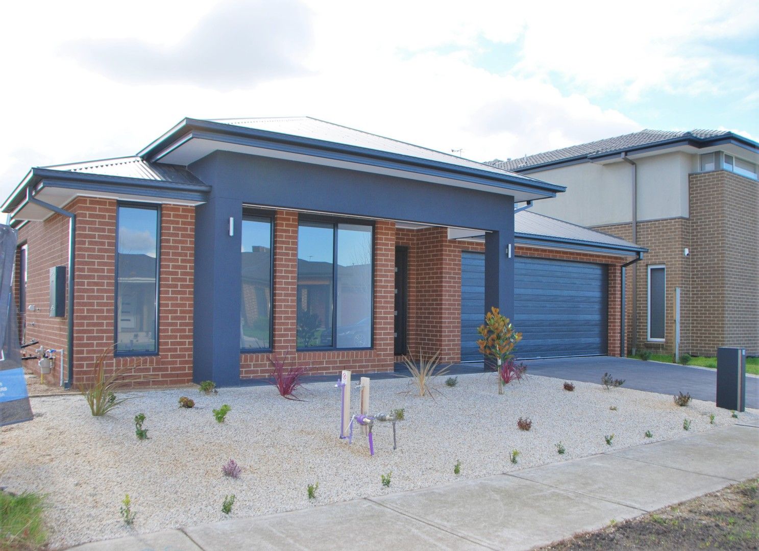 5 bedrooms House in 18 Monica Way BEACONSFIELD VIC, 3807