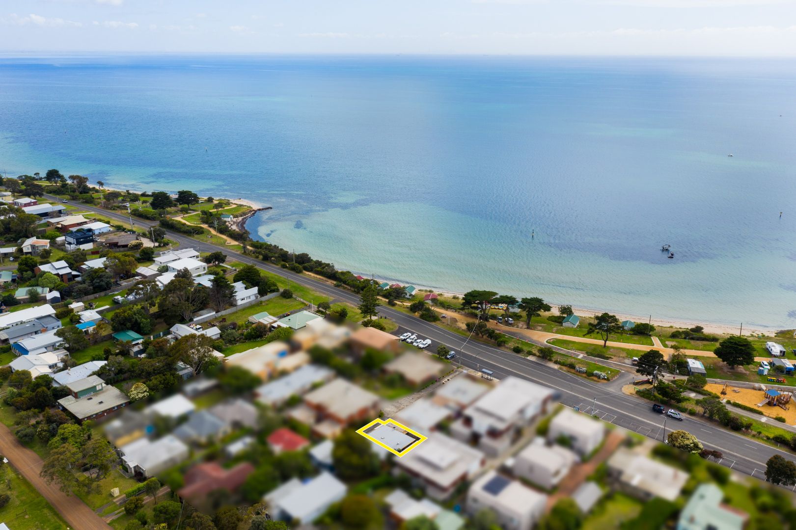 9/311312 The Esplanade , Indented Head Property History & Address