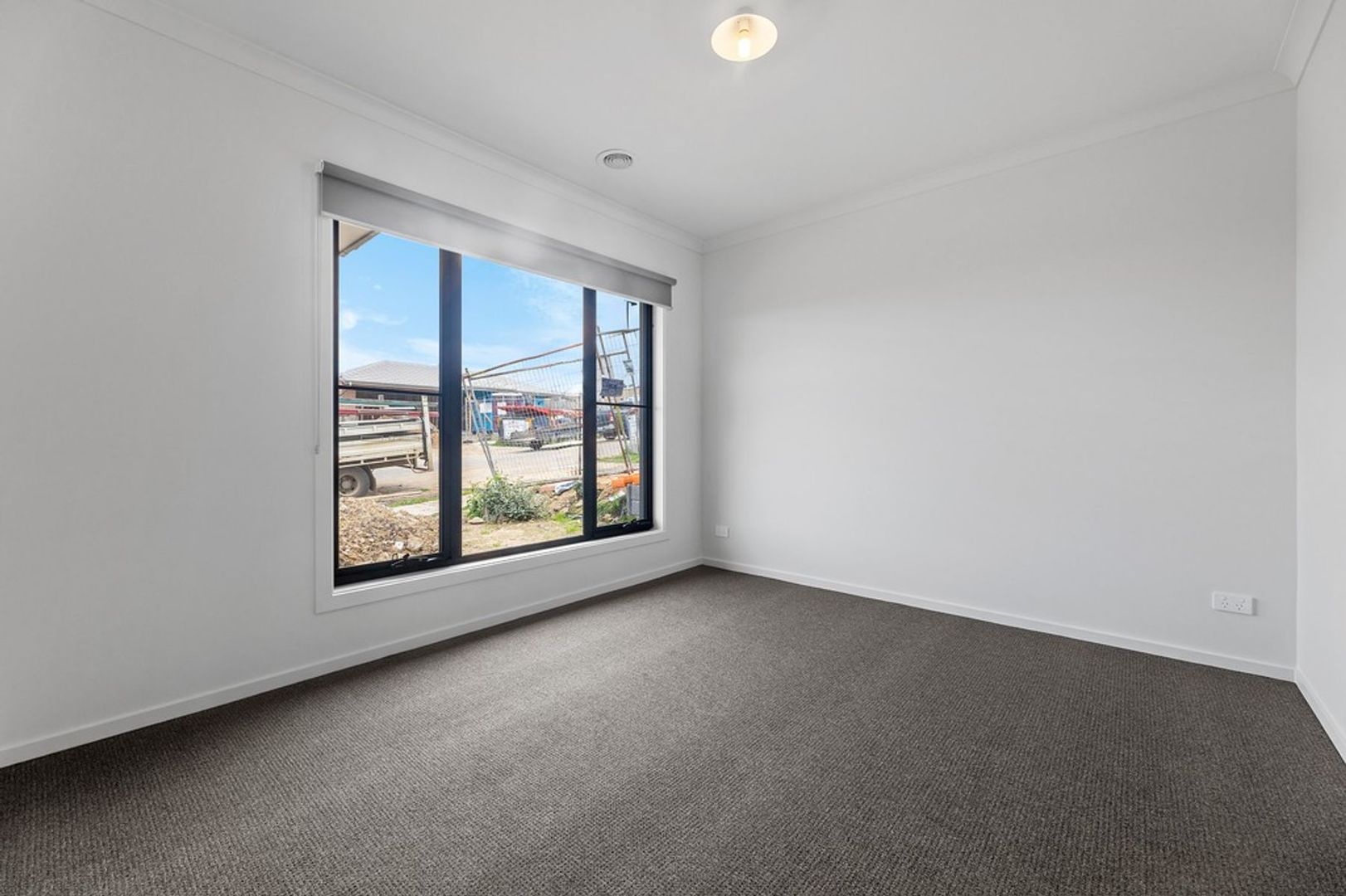 6 Napier Way, Nar Nar Goon North VIC 3812, Image 2