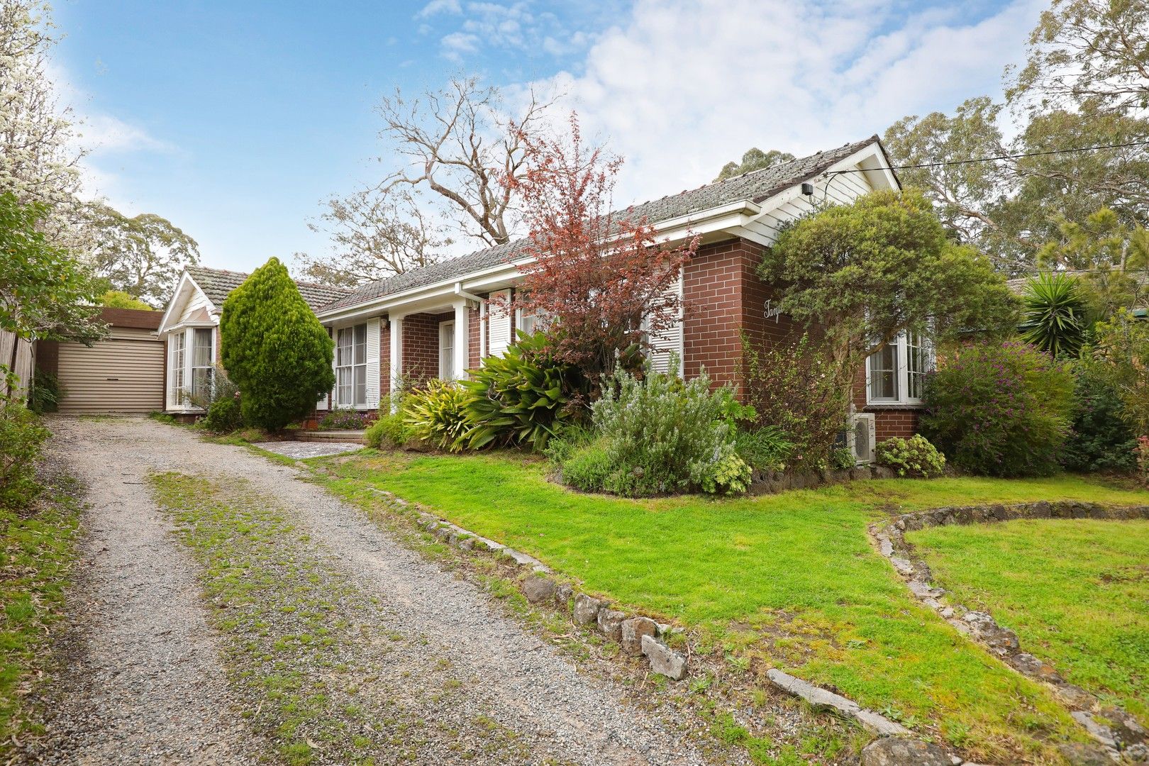 3 bedrooms House in 45 Purches Street MITCHAM VIC, 3132