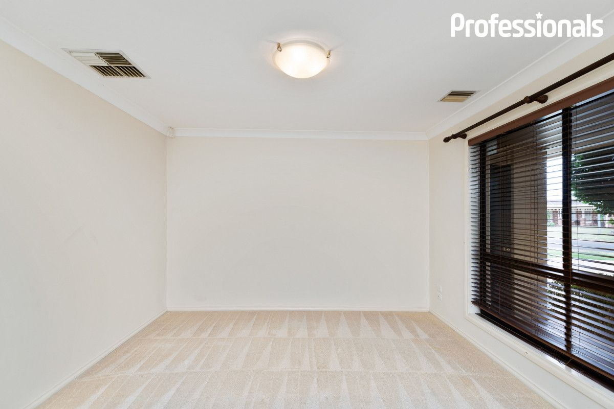 1D Nunkeri Street, Glenfield Park NSW 2650, Image 2