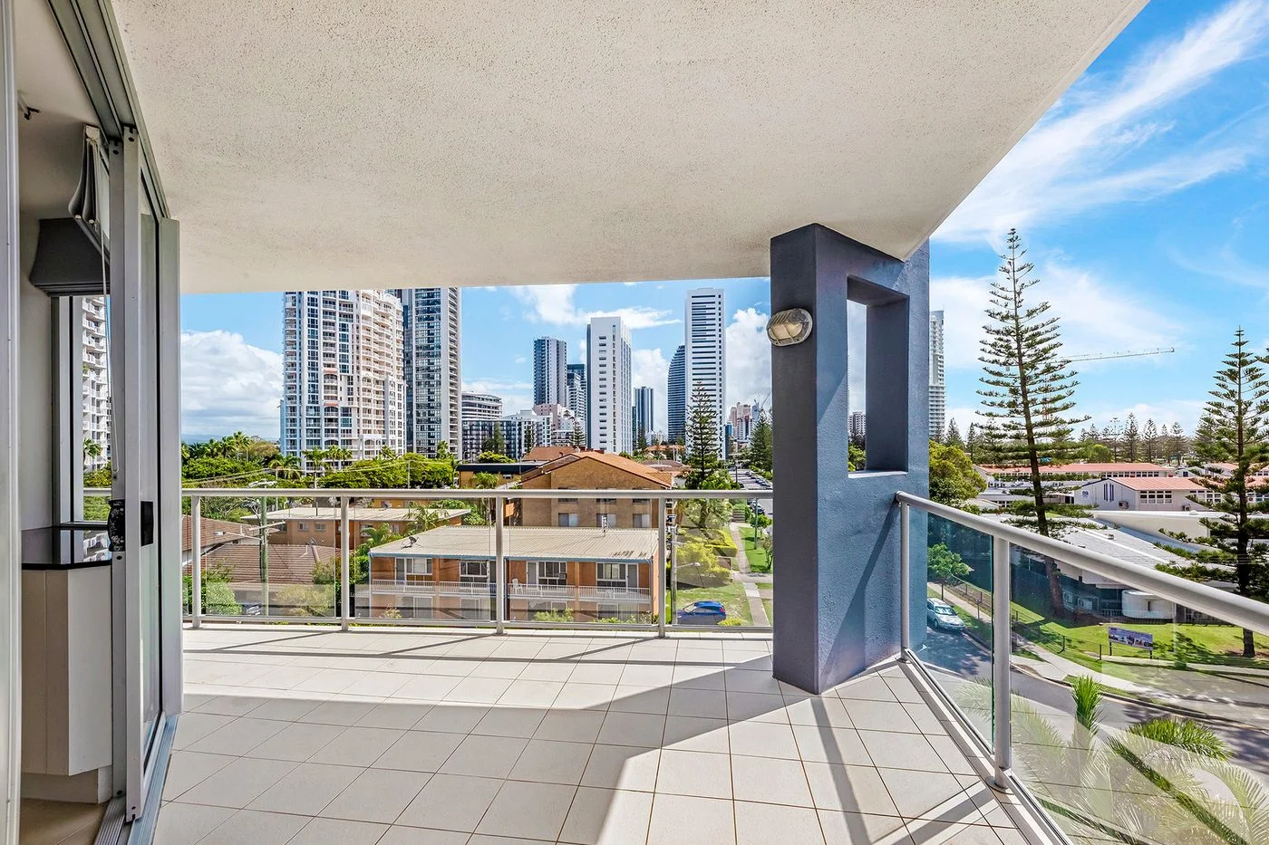 11/19 Mermaid Avenue, Mermaid Beach QLD 4218