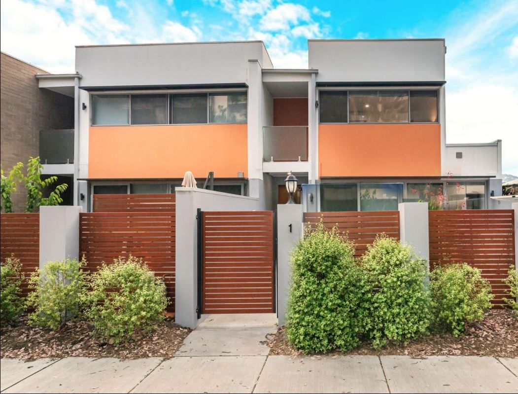 3 bedrooms Townhouse in 1/5 David Street O'CONNOR ACT, 2602