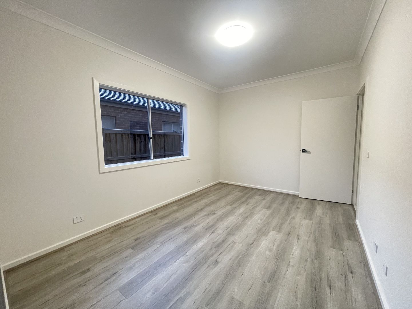 14 Cinnamara Circuit, Tarneit VIC 3029, Image 2